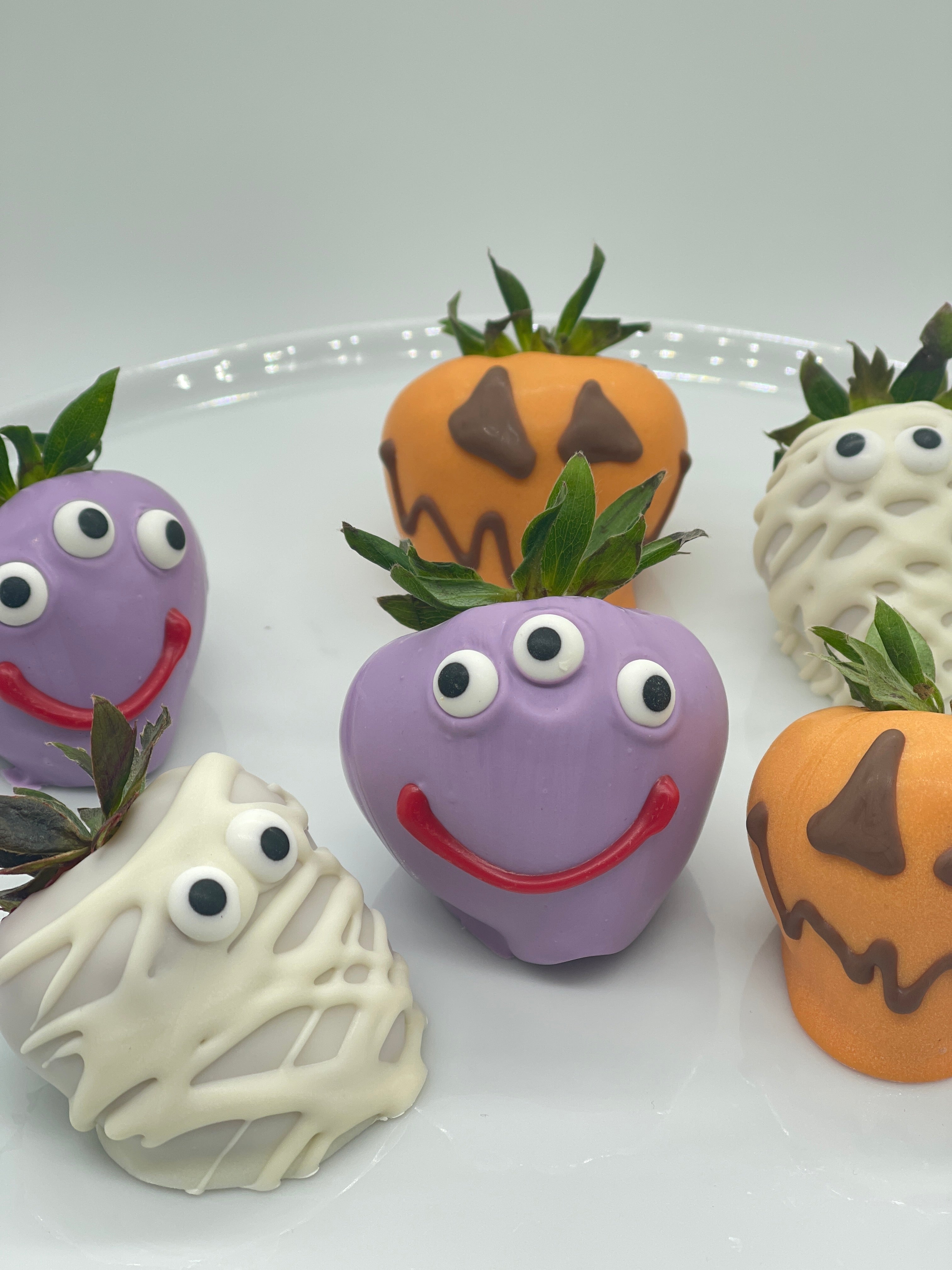 Spooky Treat Strawberries